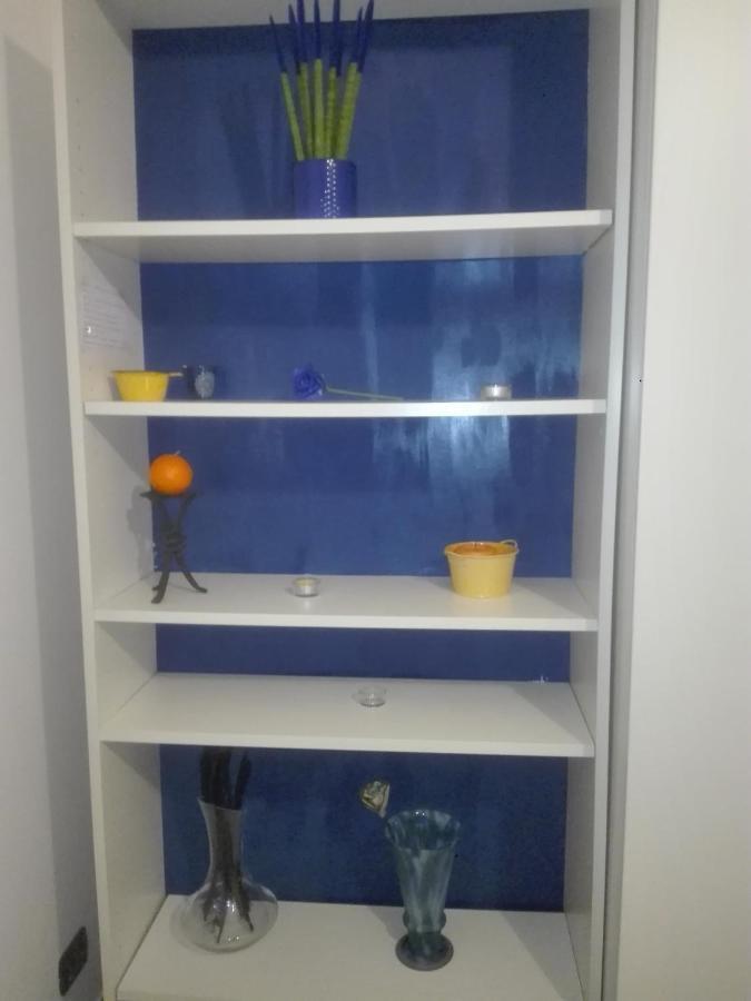 פיומיצ'ינו A Santy'S Rooms-Bagnocondiviso Sharedboth Room2Piano-No Lift-3Chilom A Piedi Xaeroporto-A Pagamento Shuttle Air Condizextra Bed Extrabed For A Fee-3 Minuti Bus Xfieradiroma-10 Minutes Stop Bus To Rome In50 Minutes Trafficpermitting Are You To Rome מראה חיצוני תמונה